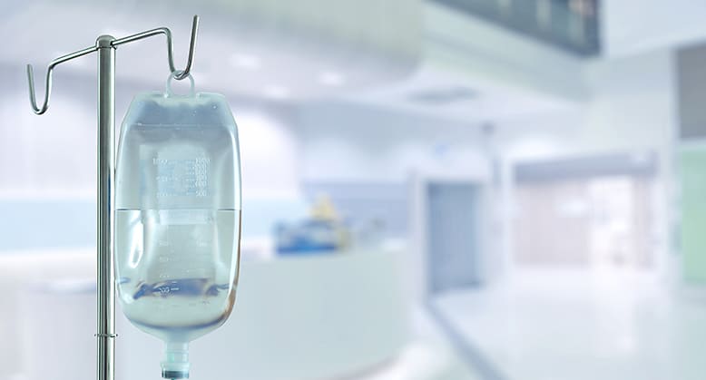 Чем полезны капельницы от запоя: цели, компоненты и терапевтический эффект